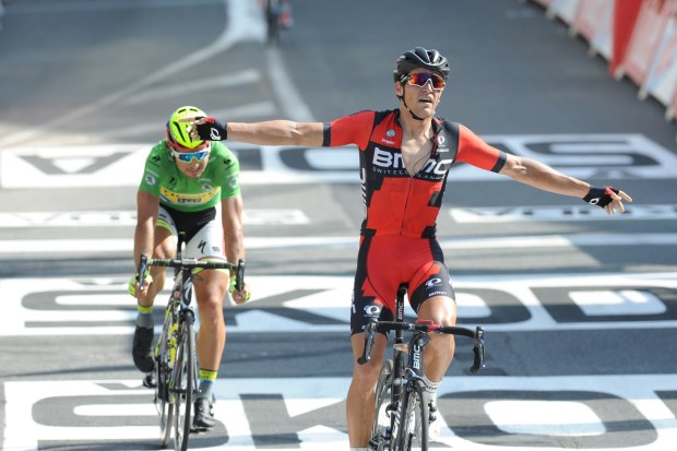 Greg Van Avermaet ganando a Sagan en el Tour de Francia