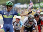 Michael Matthews se lleva al sprint la primera etapa de la Vuelta al País Vasco