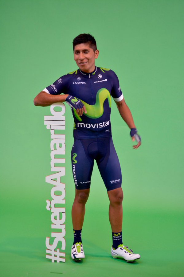 nairo-quintana-presenta-el-nuevo-maillot-del-movistar-team-2016-fotos-004