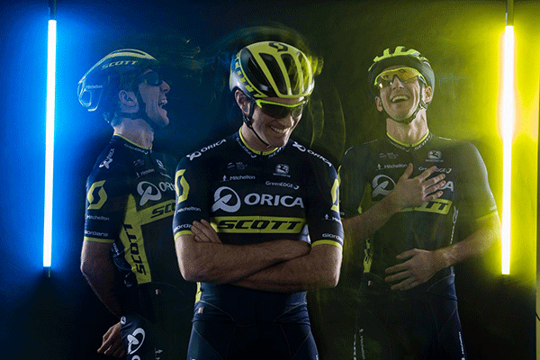 Nueva equipación de Orica