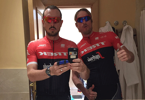 Degenkolb posa con el maillot de Trek 