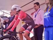 Contador antes de salir en la crono de la Vuelta a Andalucía