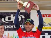Valverde en el podio de la Vuelta a Andalucía