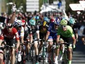 Michael Matthews se lleva al sprint la primera etapa de la Vuelta al País Vasco