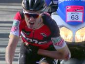 Samuel Sánchez llegando a meta