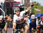 André Greipel gana la segunda etapa del Giro de Italia