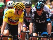 Rohan Dennis hablando con Froome en el Tour de Francia 2015