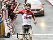 Benoot gana en Strade Bianche
