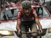 Tiejs Benoot gana la Strade Bianche