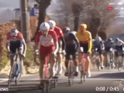 Ataque de Mathiue Van Der Poel en Kuurne - Bruselas - Kuurne