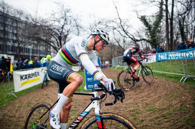 Van der Poel 060420